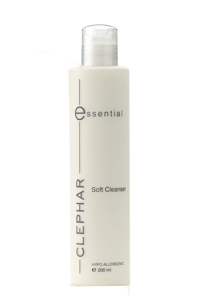 Ess.-Soft-Cleanser-scaled